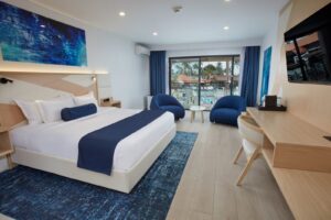 Pool View King Room - Sample Room